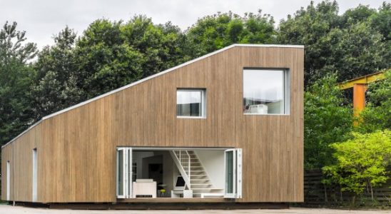 Věřili byste, že tento dům postavili ze starých kontejnerů? 6