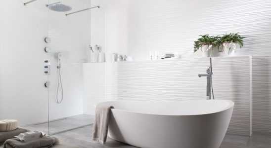 Sněhobílá koupelna 10