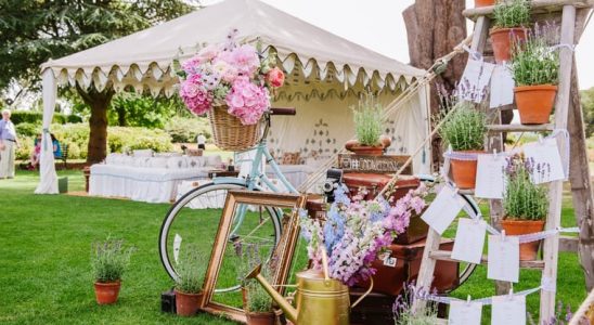 Plánujete rodinnou oslavu? Udělejte ji v zahradě, bude mít jedinečné kouzlo 5