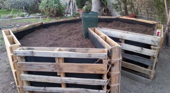 Záhon ve tvaru klíčové dírky ušetří práci a dopřeje zeleni! 3