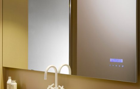 Dotykové zrcadlo od Stocco přehrává MP3 10