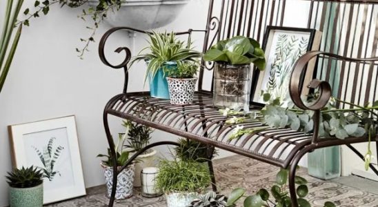 Kouzlo kovového nábytku 4