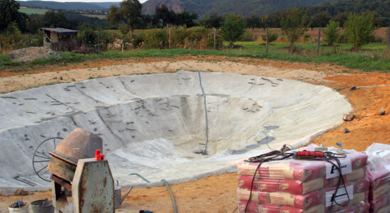 Čím natřít betonové jezírko? 4