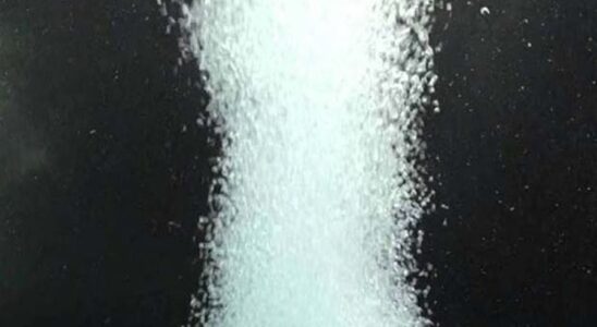 Jak dostat kyslík do vody v jezírku? 1