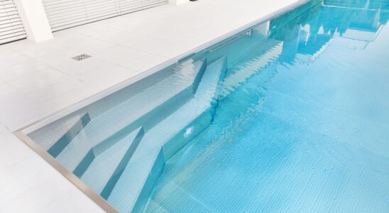 Co na dno bazénu? 8