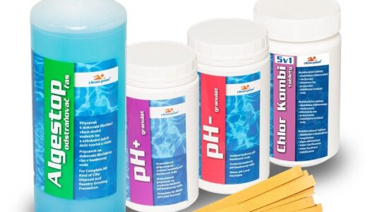 Kdy zezelená voda v bazénu? 10