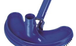 Jak vysát dno bazénu bez bazénového vysavače? 27